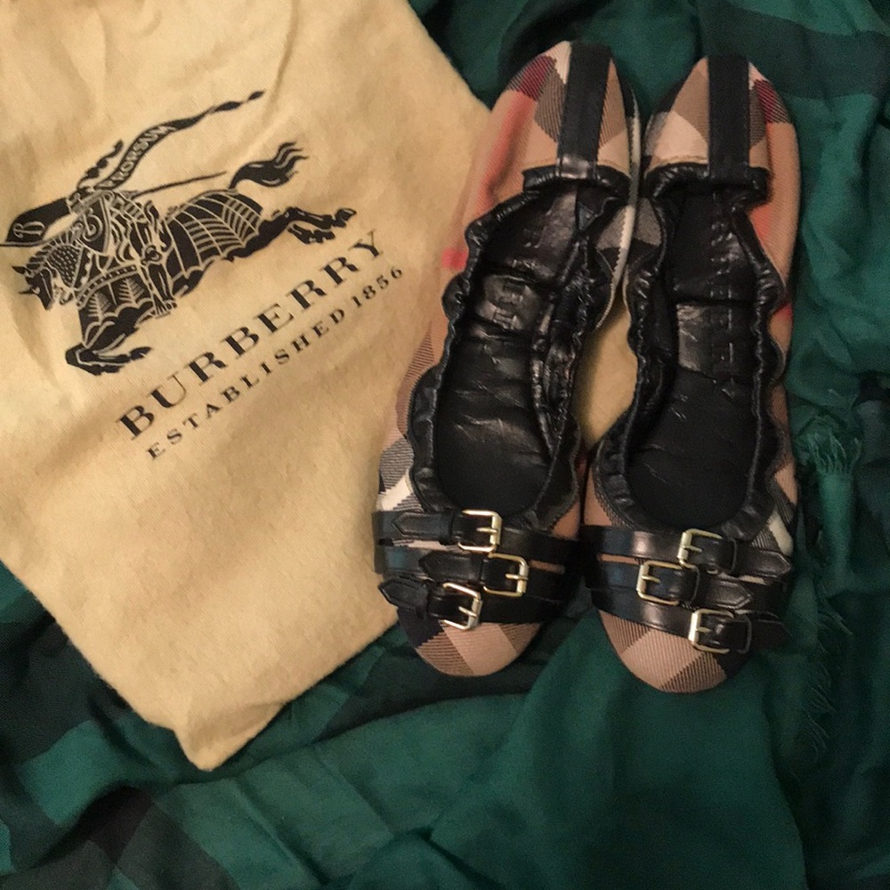 Burberry Ballerina Flats